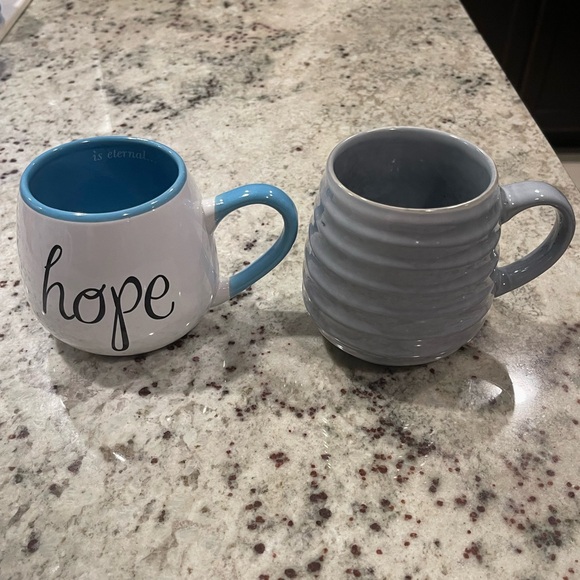 Coffee Cups - Picture 6 of 7